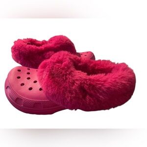 CROCS CLASSIC MAMMOTH CLOG Cotton Candy Pink Size M6/W8 Fur Slip On